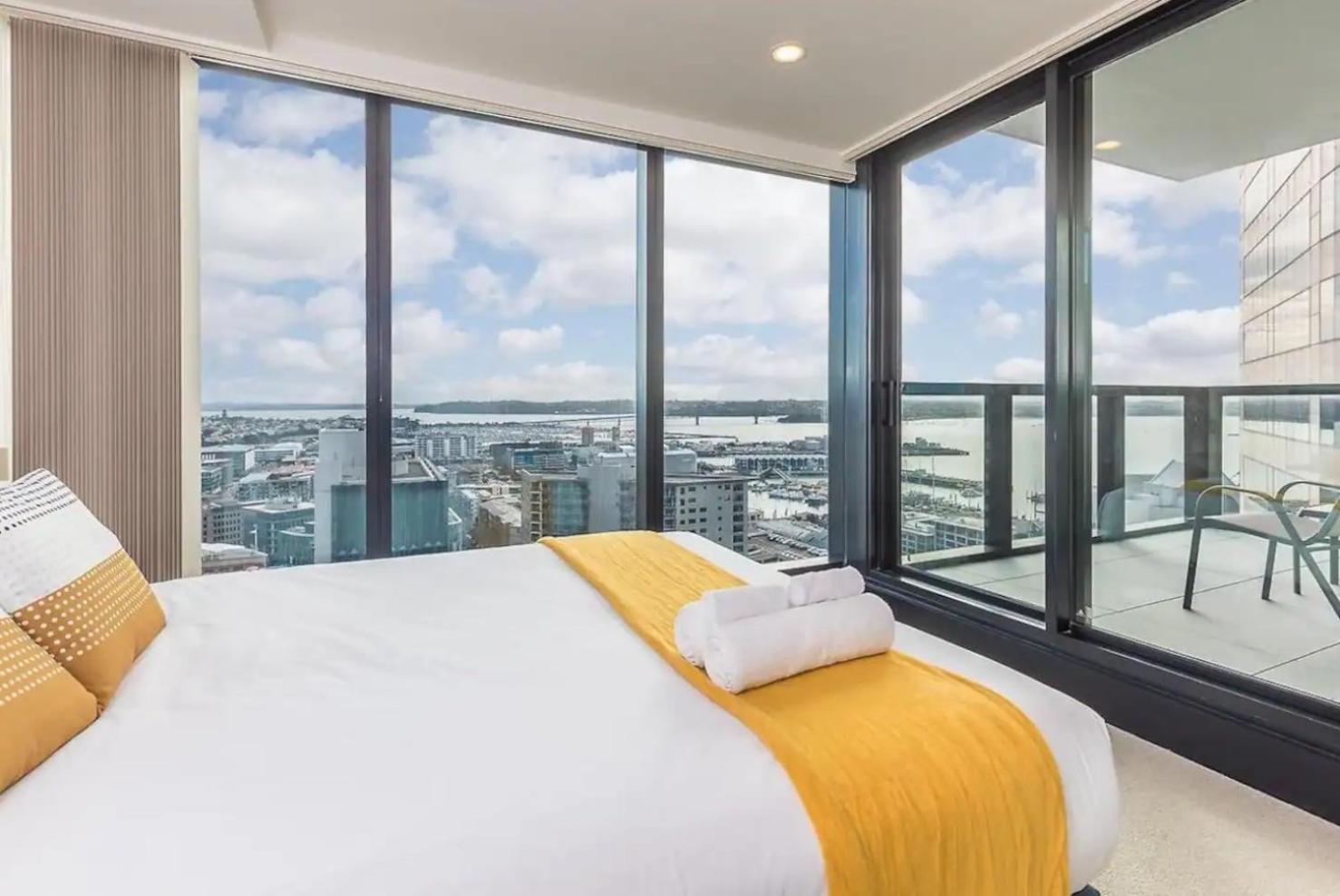 Magnificent Skytower, Sea, Habour View In Cbd Lägenhet Auckland Exteriör bild