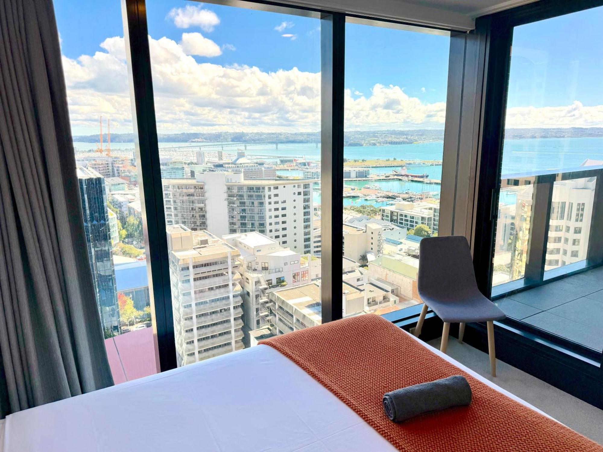 Magnificent Skytower, Sea, Habour View In Cbd Lägenhet Auckland Exteriör bild
