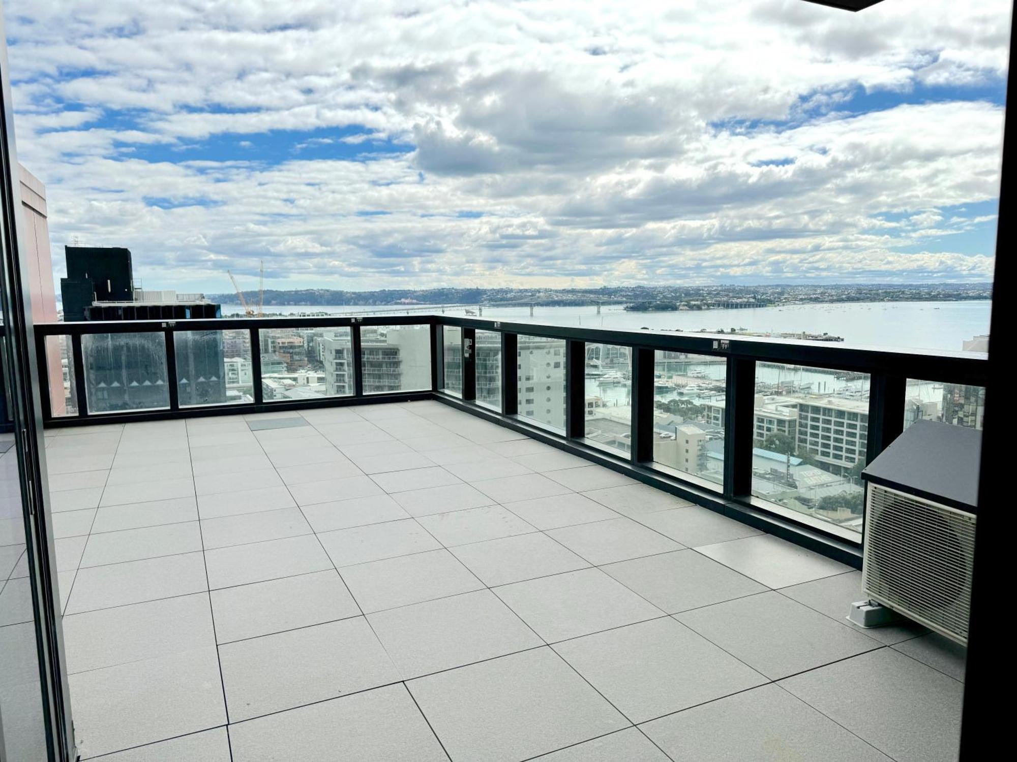 Magnificent Skytower, Sea, Habour View In Cbd Lägenhet Auckland Exteriör bild