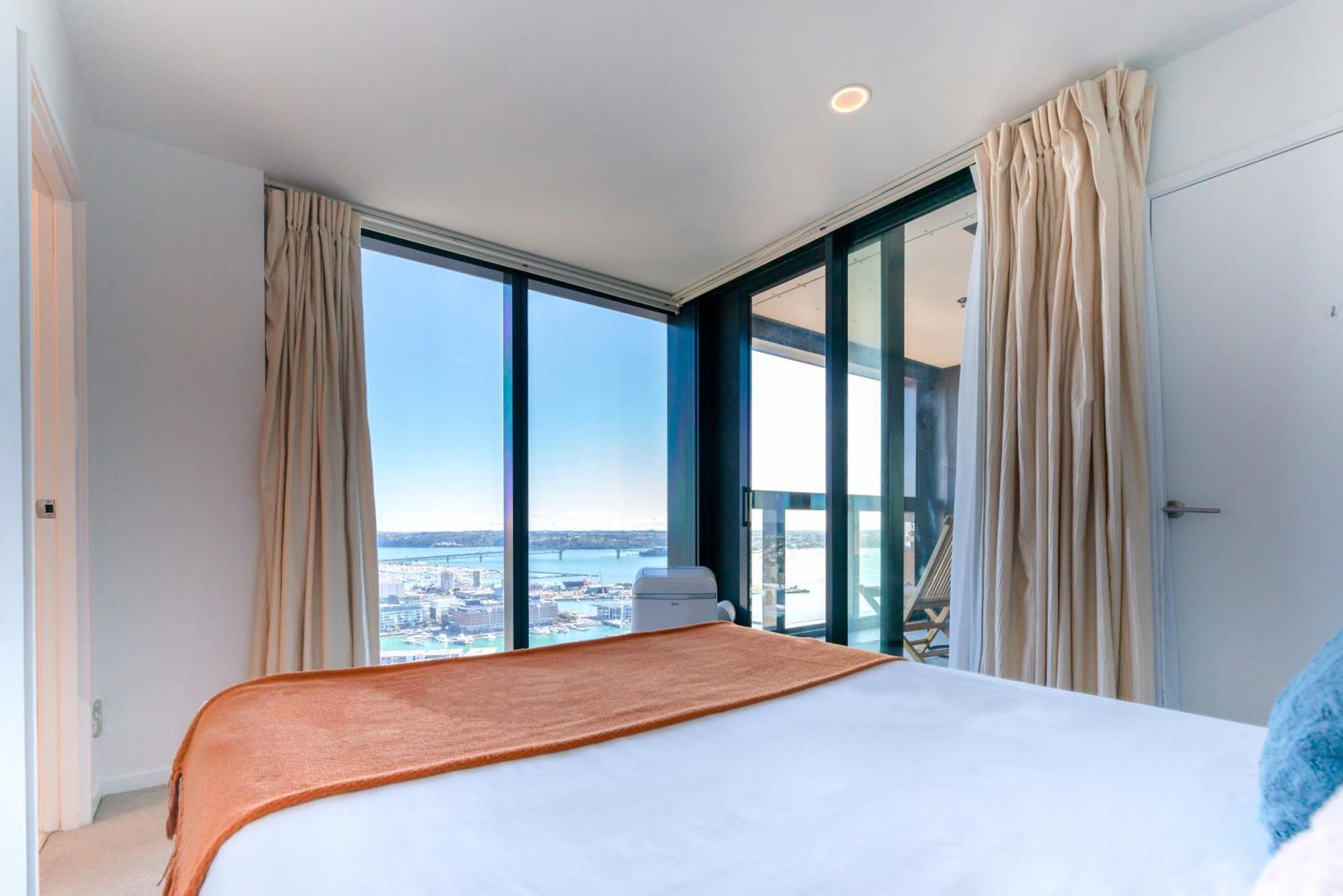 Magnificent Skytower, Sea, Habour View In Cbd Lägenhet Auckland Exteriör bild